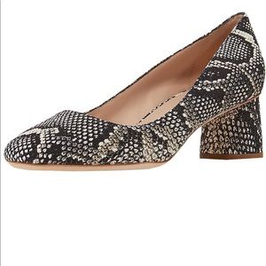 Loeffler Randall pumps